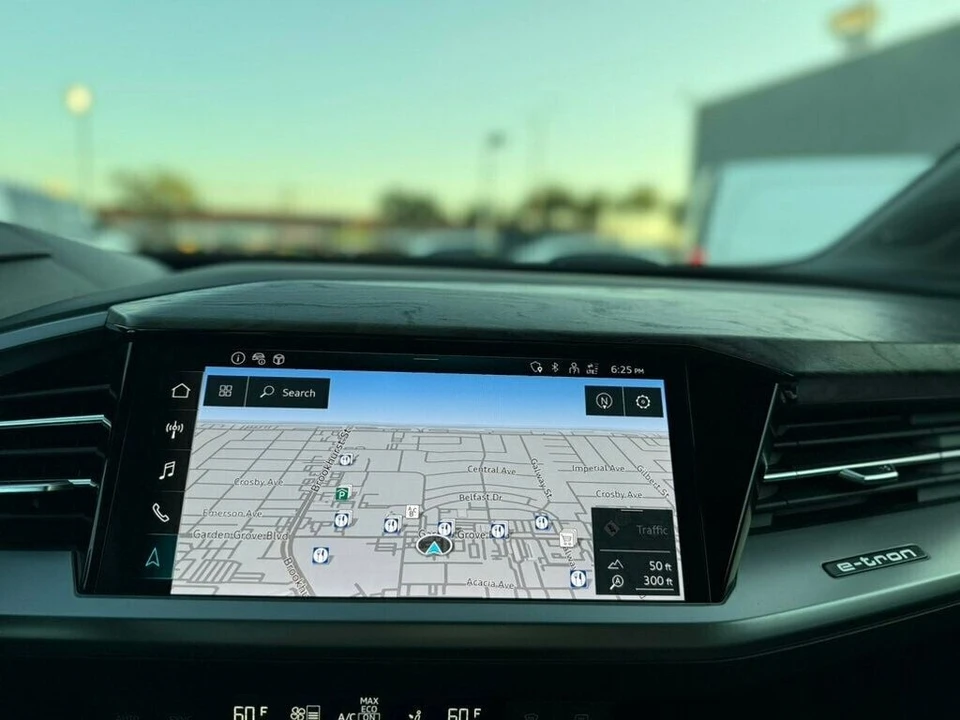 2023 Audi Q4 e-tron - Image 15 of 21