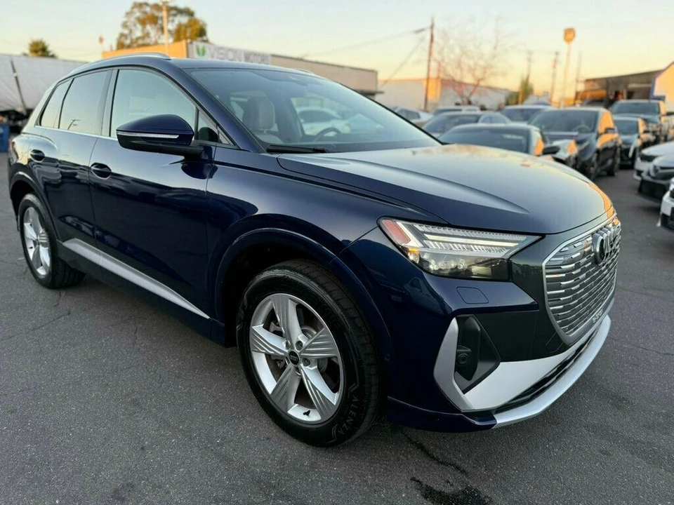 2023 Audi Q4 e-tron - Image 3 of 21