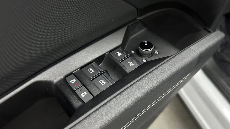 2023 Audi Q4 e-tron - Image 12 of 20