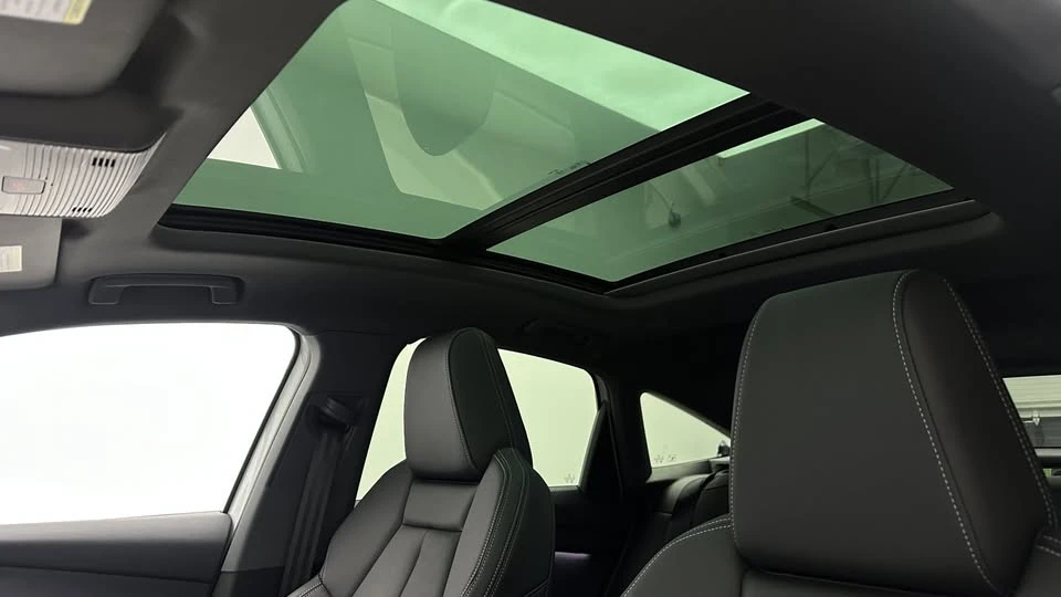 2023 Audi Q4 e-tron - Image 5 of 20