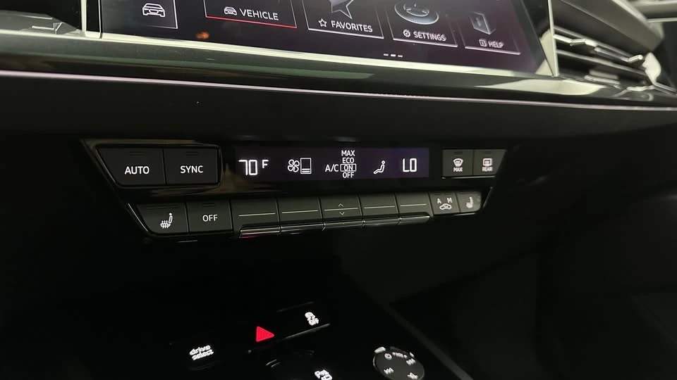 2023 Audi Q4 e-tron - Image 19 of 20