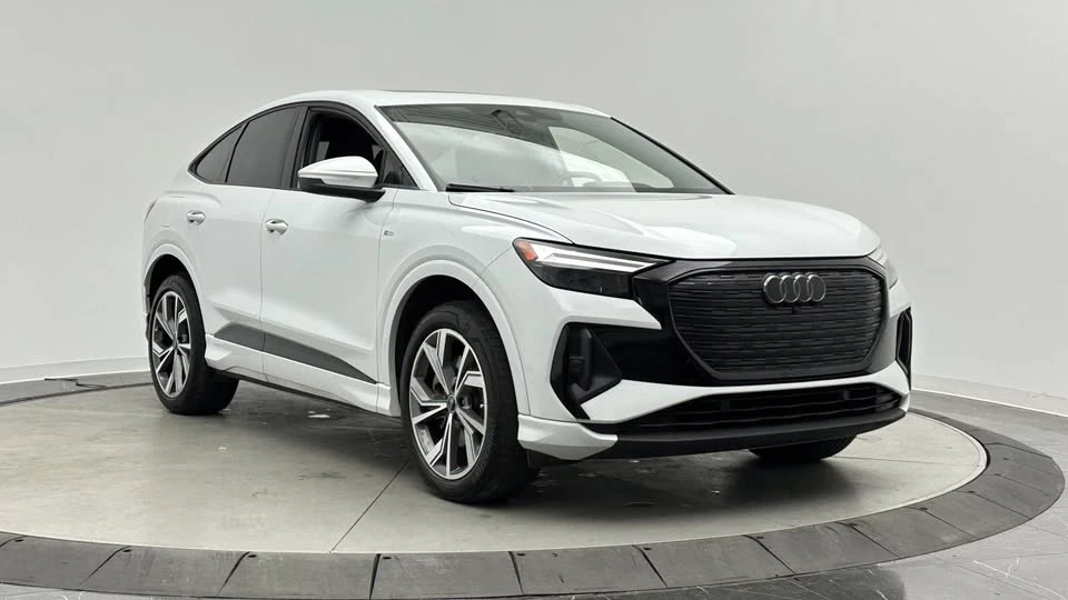 2023 Audi Q4 e-tron - Image 3 of 20