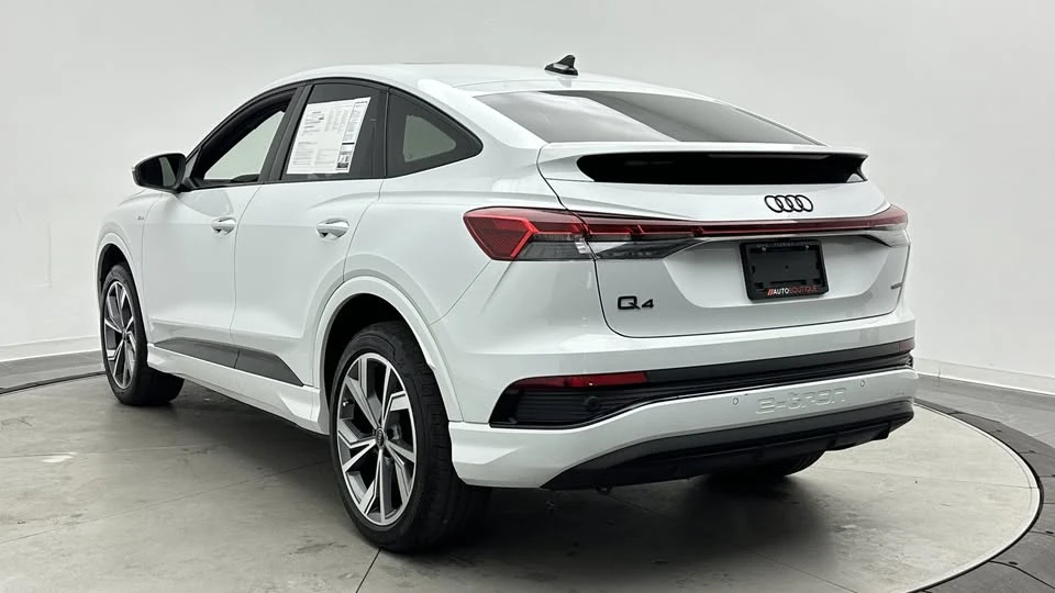 2023 Audi Q4 e-tron - Image 6 of 20