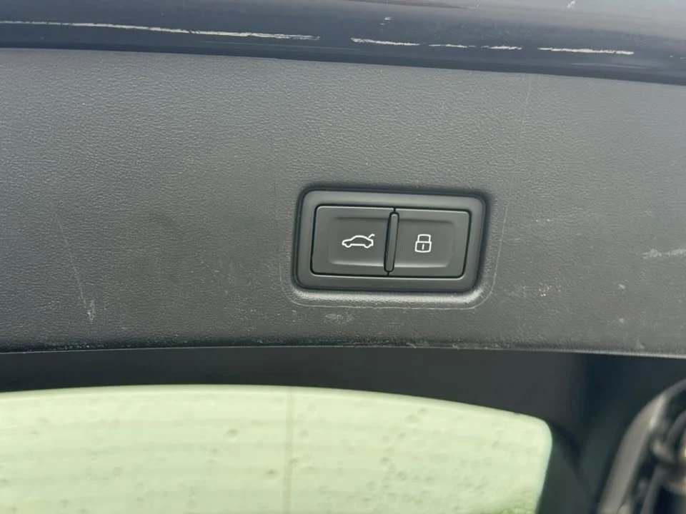 2023 Audi Q4 e-tron - Image 11 of 16