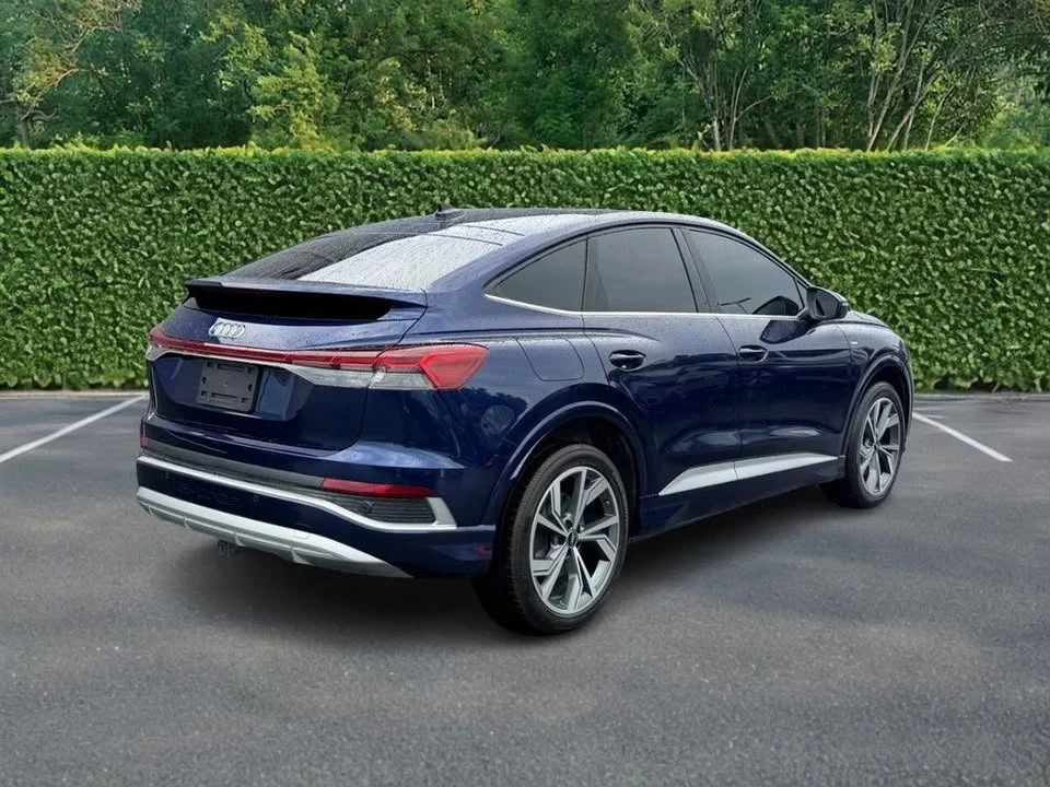 2023 Audi Q4 e-tron - Image 2 of 19