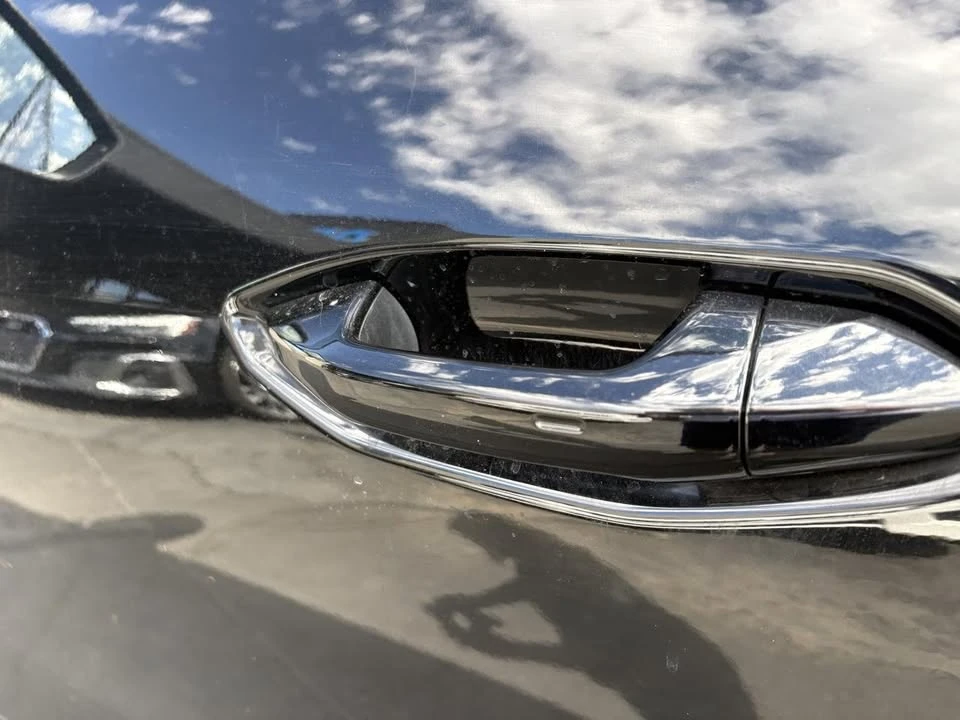 2023 Audi Q4 e-tron - Image 11 of 17