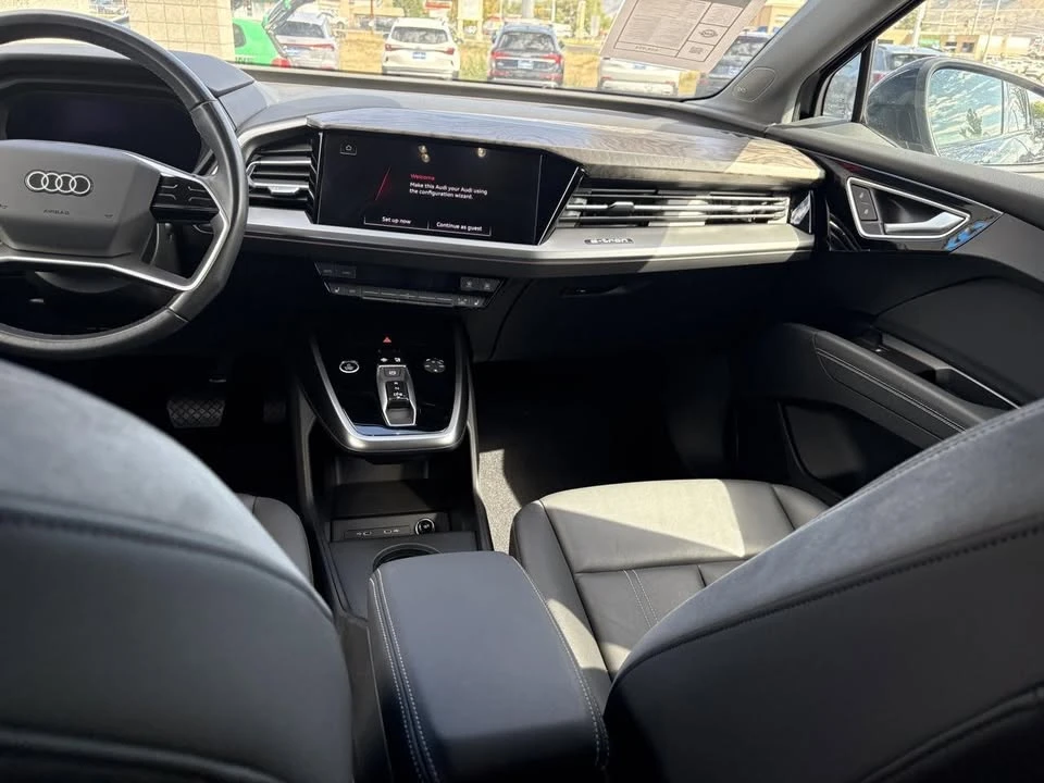 2023 Audi Q4 e-tron - Image 10 of 17