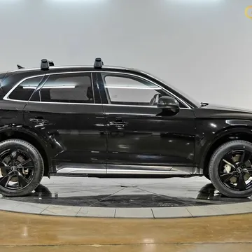 2023 Audi Q5 40 Premium