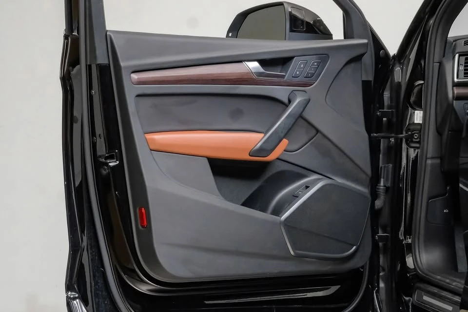 2023 Audi FY Q5 - Image 2 of 20