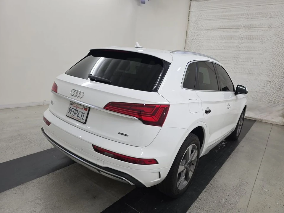 2023 Audi FY Q5 - Image 2 of 10