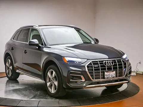 2023 Audi Q5 40 Premium Plus
