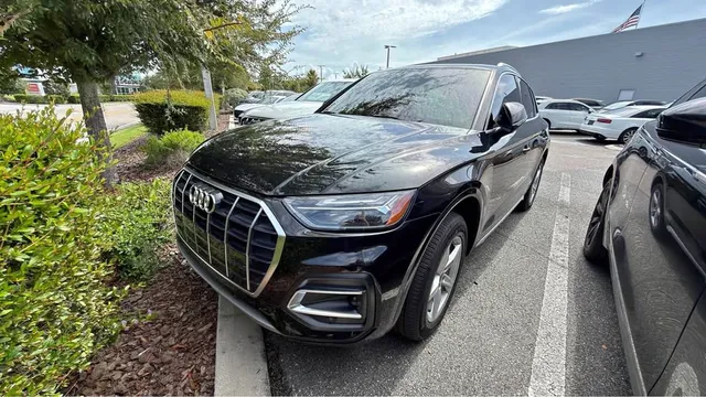 2023 Audi Q5 40 TFSI Premium