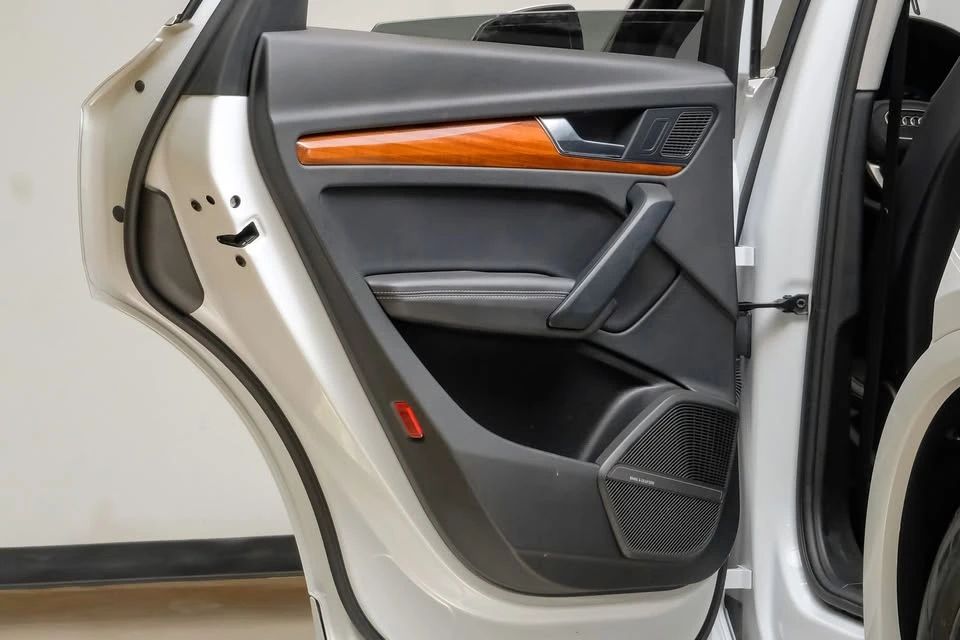 2023 Audi FY Q5 - Image 2 of 20