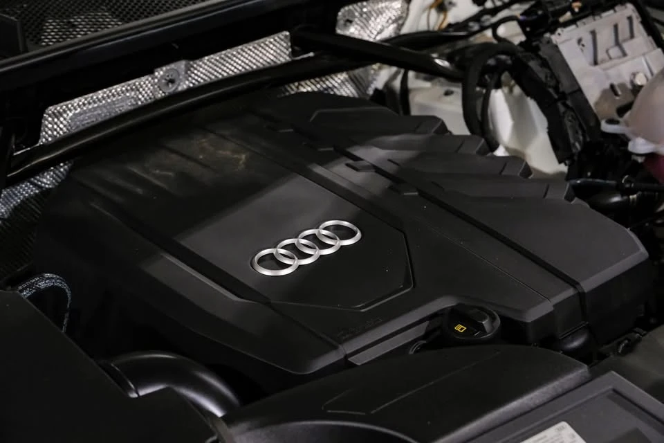 2023 Audi FY Q5 - Image 2 of 20
