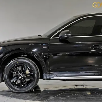 2023 Audi Q5 45 S line Premium