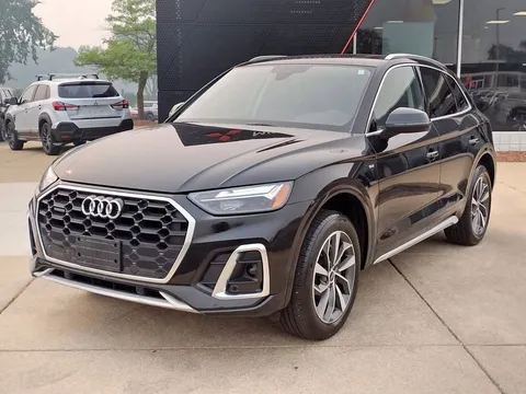 2023 Audi Q5 45 S line Premium