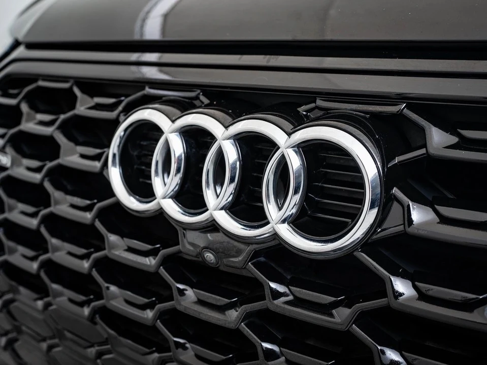 2023 Audi FY Q5 - Image 3 of 21