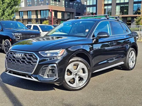 2023 Audi Q5 45 S line Premium