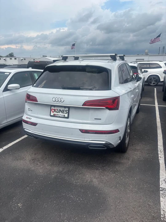 2023 Audi FY Q5 - Image 2 of 5