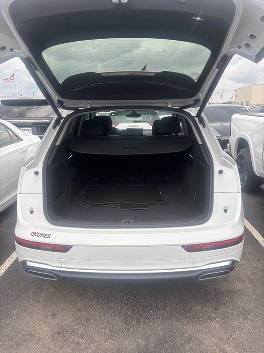 2023 Audi FY Q5 - Image 5 of 5