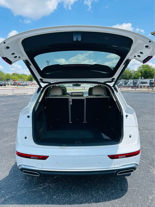 2023 Audi FY Q5 - Image 4 of 12