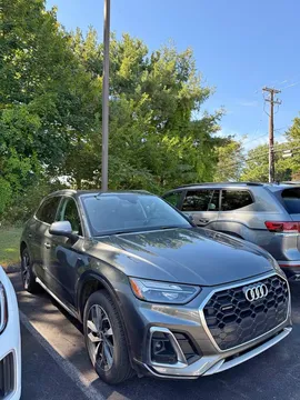 2023 Audi Q5 45 TFSI Premium Plus Sport Utility 4D