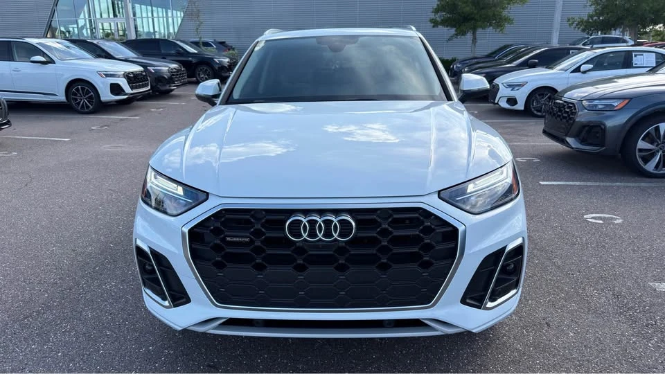 2023 Audi FY Q5 - Image 2 of 11