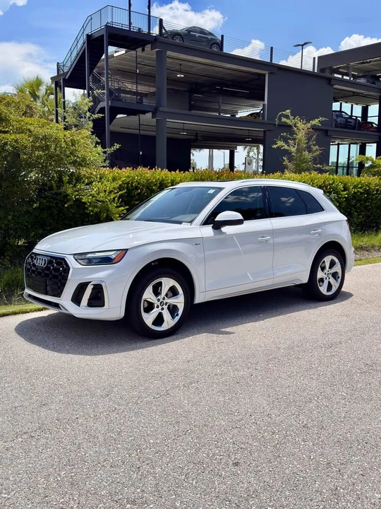 2023 Audi FY Q5 - Image 2 of 20