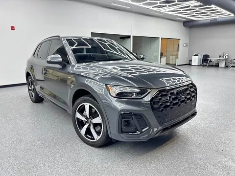 2023 Audi Q5 45 TFSI S line Premium Plus Sport Utility 4D