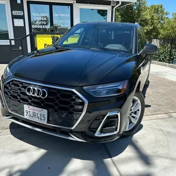 2023 Audi Q5 45 TFSI S line Premium Sport Utility 4D