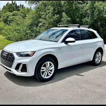 2023 Audi Q5 45 TFSI S line Premium Sport Utility 4D