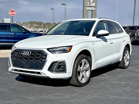2023 Audi Q5 45 TFSI S line Prestige Sport Utility 4D