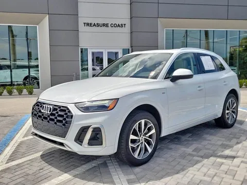 2023 Audi Q5 45 TFSI Titanium Premium Sport Utility 4D