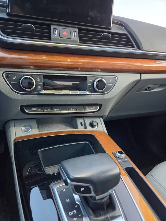 2023 Audi FY Q5 - Image 10 of 21