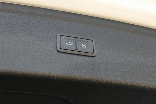 2023 Audi FY Q5 - Image 7 of 17