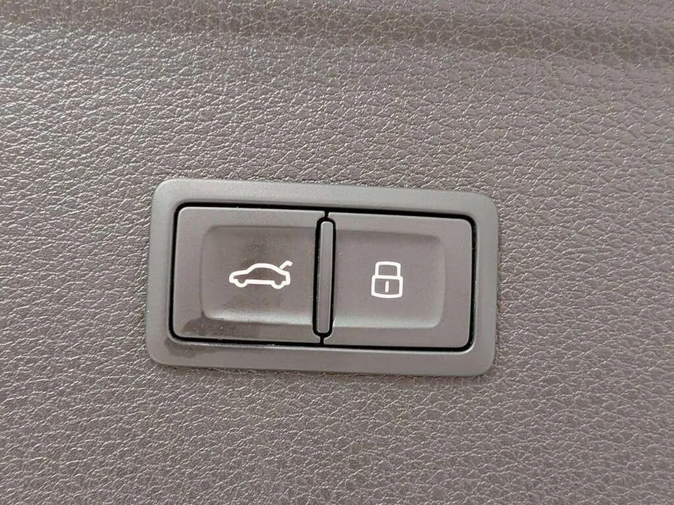 2023 Audi FY Q5 - Image 10 of 10