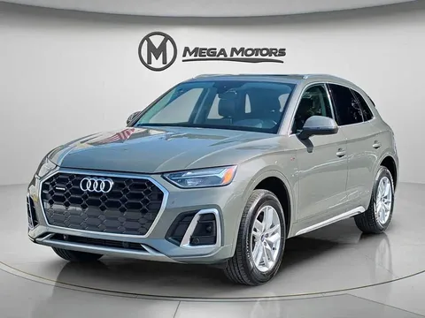 2023 Audi Q5 45 TFSI S line Premium