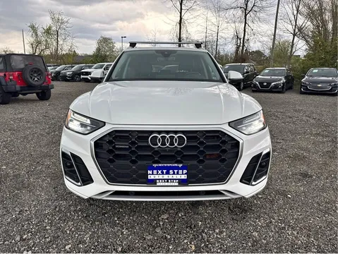 2023 Audi Q5 45 S line Premium