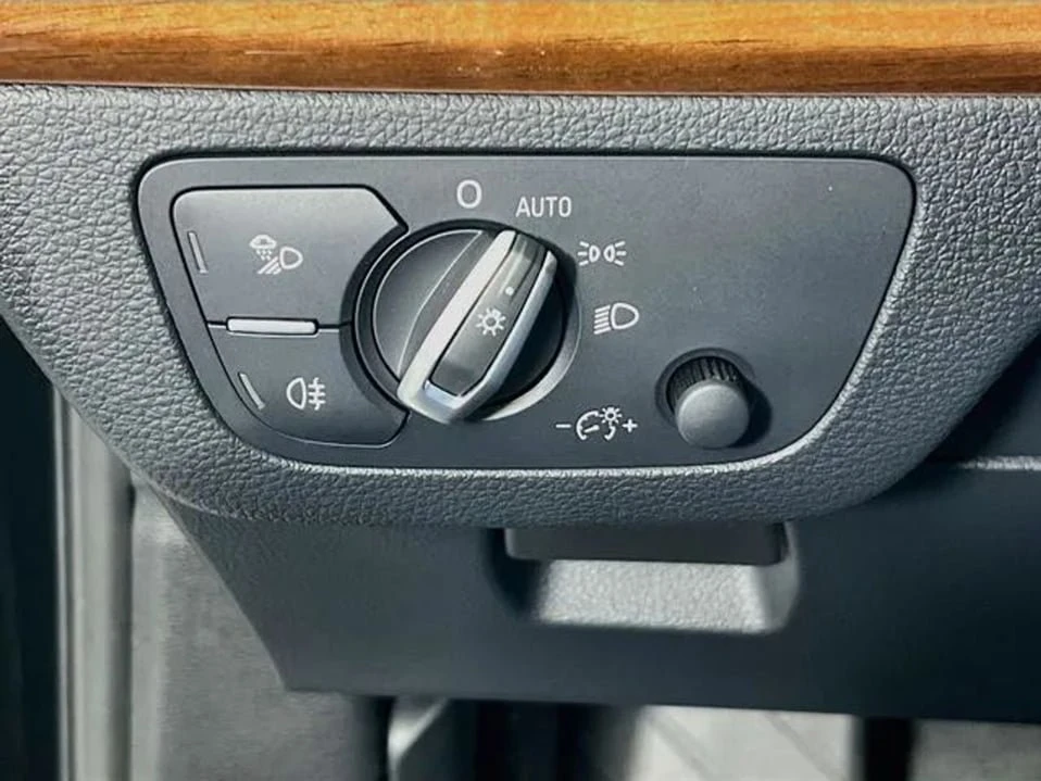 2023 Audi FY Q5 - Image 10 of 20
