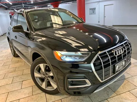 2023 Audi Q5 Premium 40 TFSI quattro