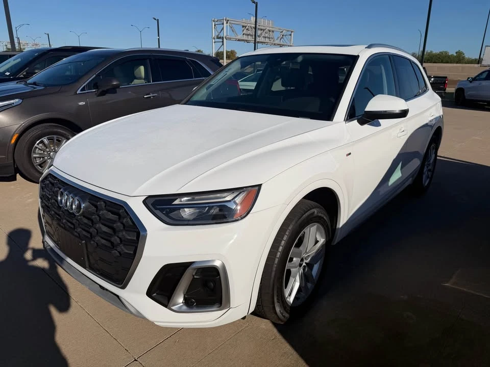 2023 Audi FY Q5 - Image 2 of 5