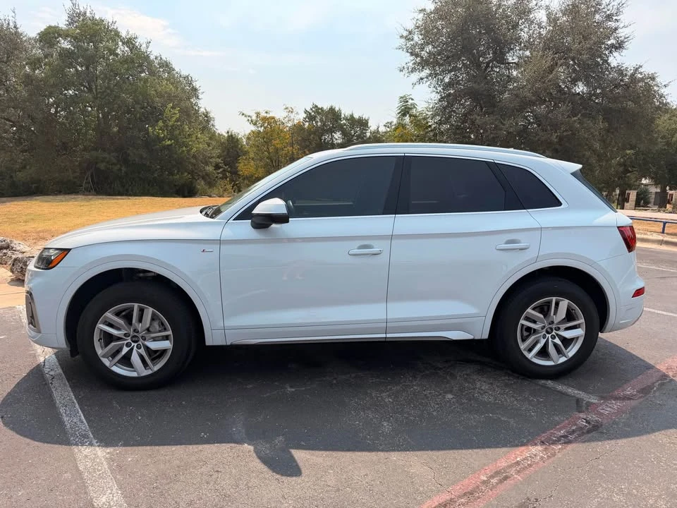 2023 Audi FY Q5 - Image 2 of 8