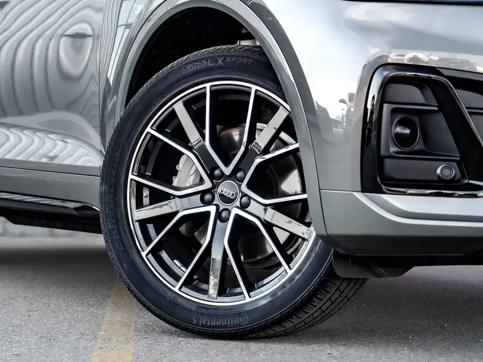 2023 Audi FY Q5 - Image 3 of 20