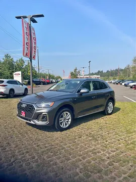 2023 Audi Q5 S line Premium