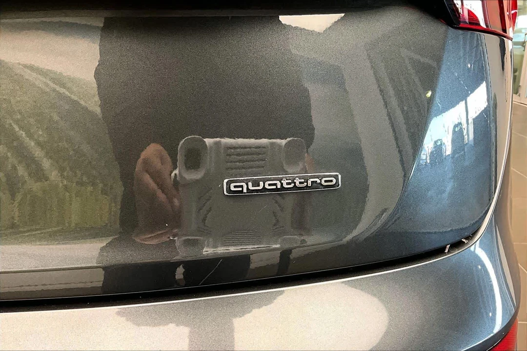 2023 Audi FY Q5 - Image 10 of 12