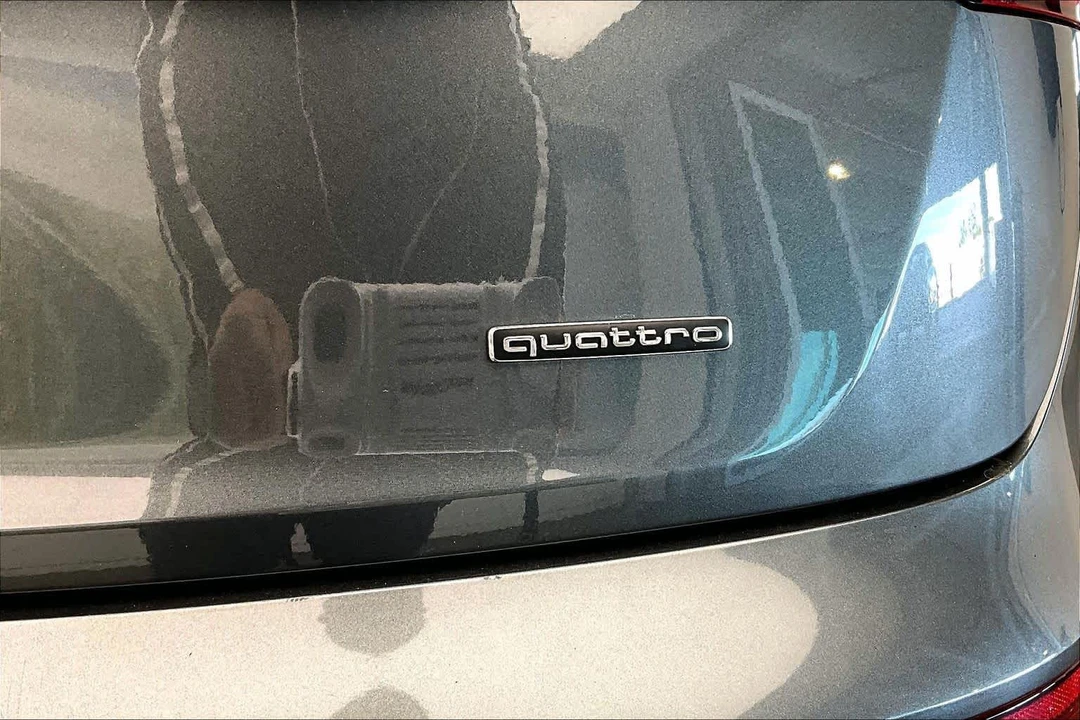 2023 Audi FY Q5 - Image 10 of 12