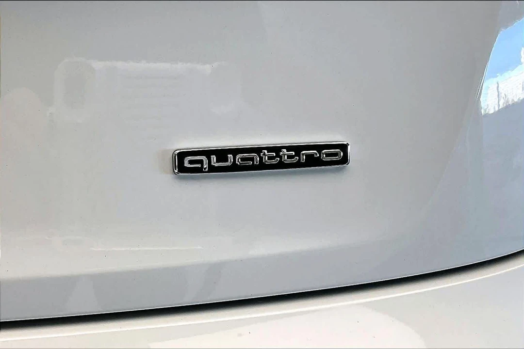 2023 Audi FY Q5 - Image 10 of 12