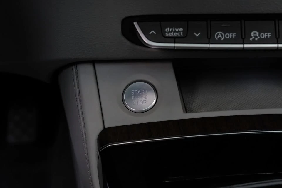 2023 Audi FY Q5 - Image 9 of 20
