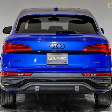 2023 Audi Q5 Sportback 45 S line Premium Plus