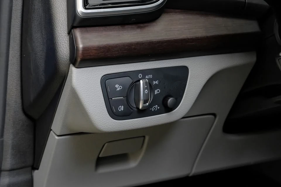 2023 Audi FY Q5 - Image 8 of 20